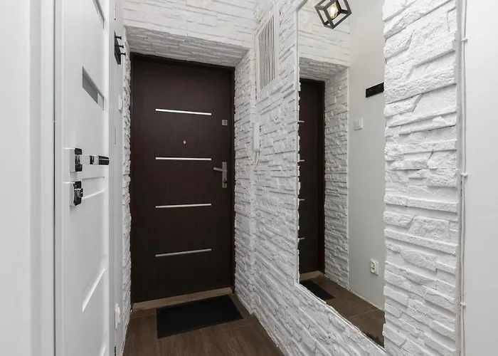 Apartament Batorego Downtown By Renters *